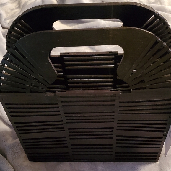 ASOS wooden 'purse' - Picture 3 of 3